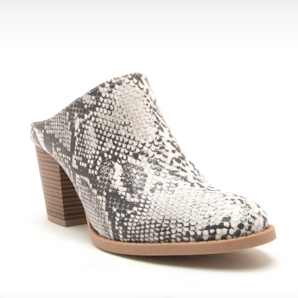 Stone Black Snake Mule Booties - Picture 8 of 8